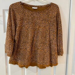 Ladies Size Medium Petite J. Jill Brown and Black Patterned Blouse GUC